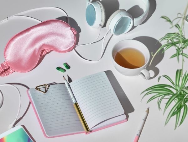 The Best and Worst Beverages to Drink Before Bedtime